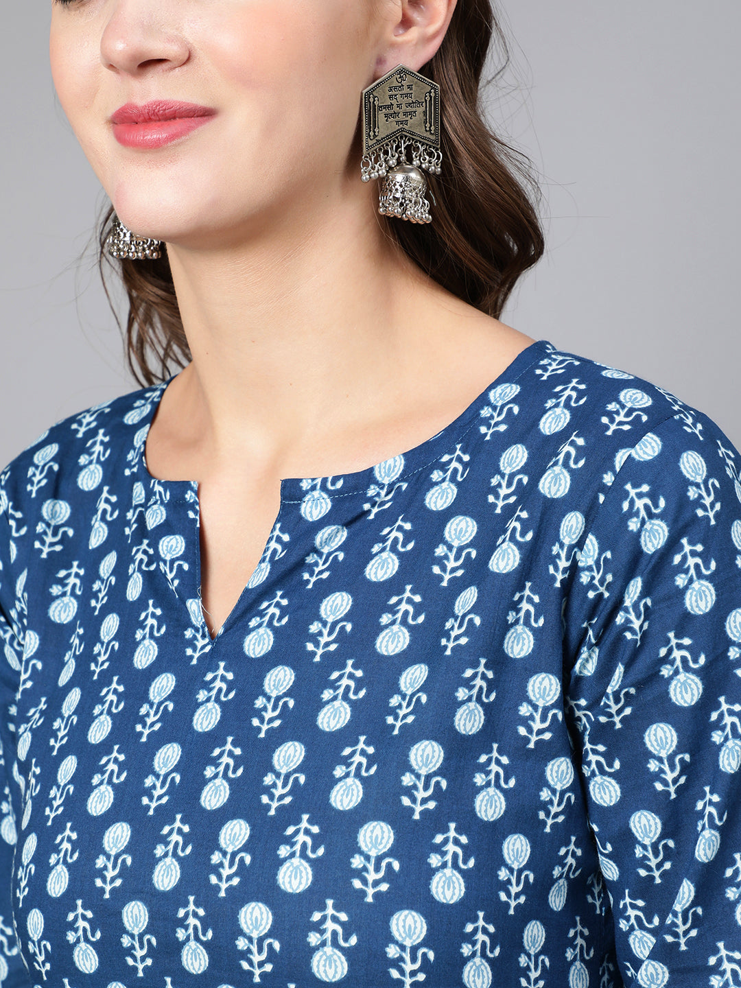 Women Blue Ethnic Printed Straight Kurta With Three Quarter Sleeves | LASVINI - Redefining Indian Fashion with Elegance