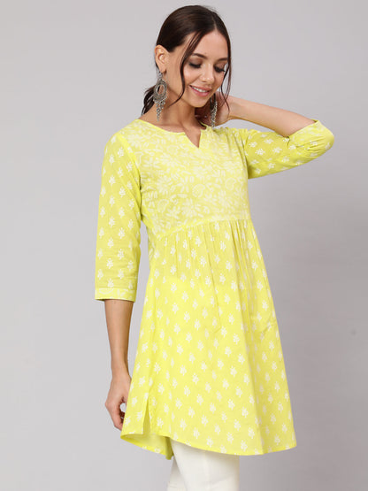 Women Green Printed A-Line Tunic With Three Quarter Sleeves | LASVINI - Redefining Indian Fashion with Elegance