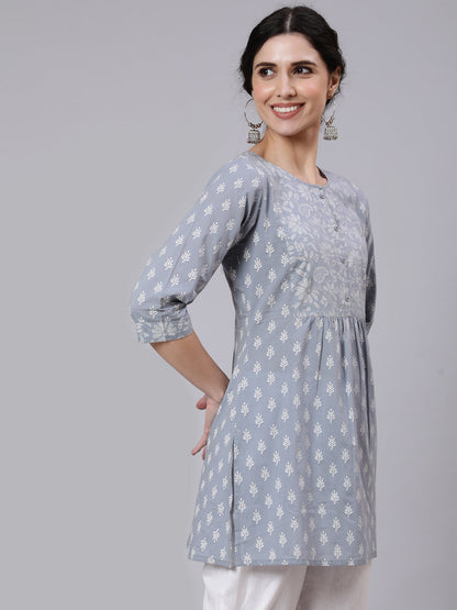 Women Grey Ethnic Printed Straight Tunic | LASVINI - Redefining Indian Fashion with Elegance