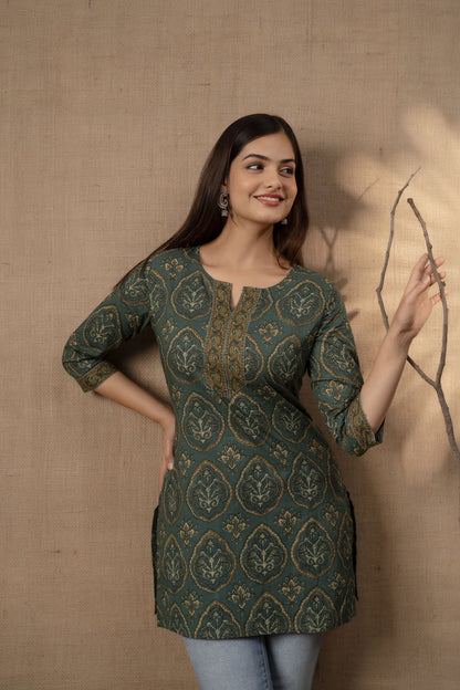 Women Green Ethnic Printed Tunic With Three Quarter Sleevs | LASVINI - Redefining Indian Fashion with Elegance