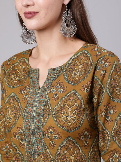 Women Green Ethnic Printed Straight Tunic With Three Quarter Sleeves | LASVINI - Redefining Indian Fashion with Elegance