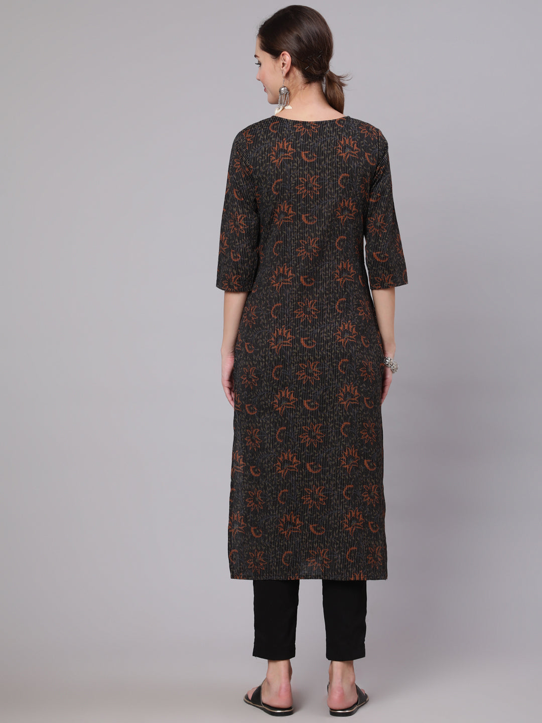 Women Black Printed Straight Kurta With Three Quarter Sleeves | LASVINI - Redefining Indian Fashion with Elegance