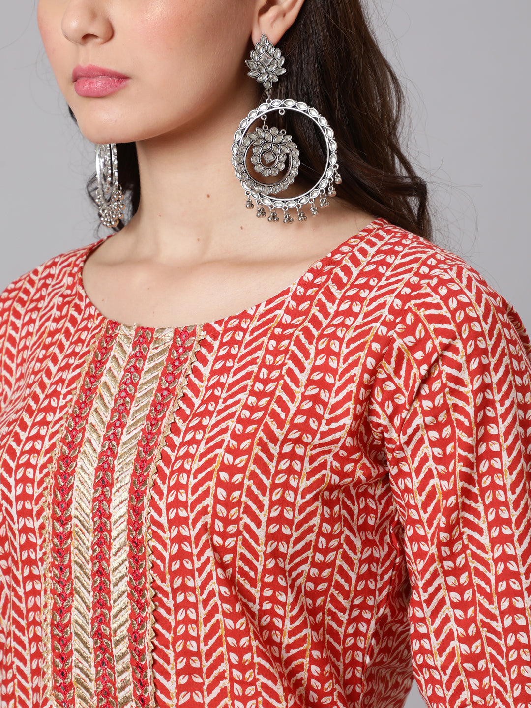 Women Red Printed Straight Kurta With Thread Work Yoke | LASVINI - Redefining Indian Fashion with Elegance