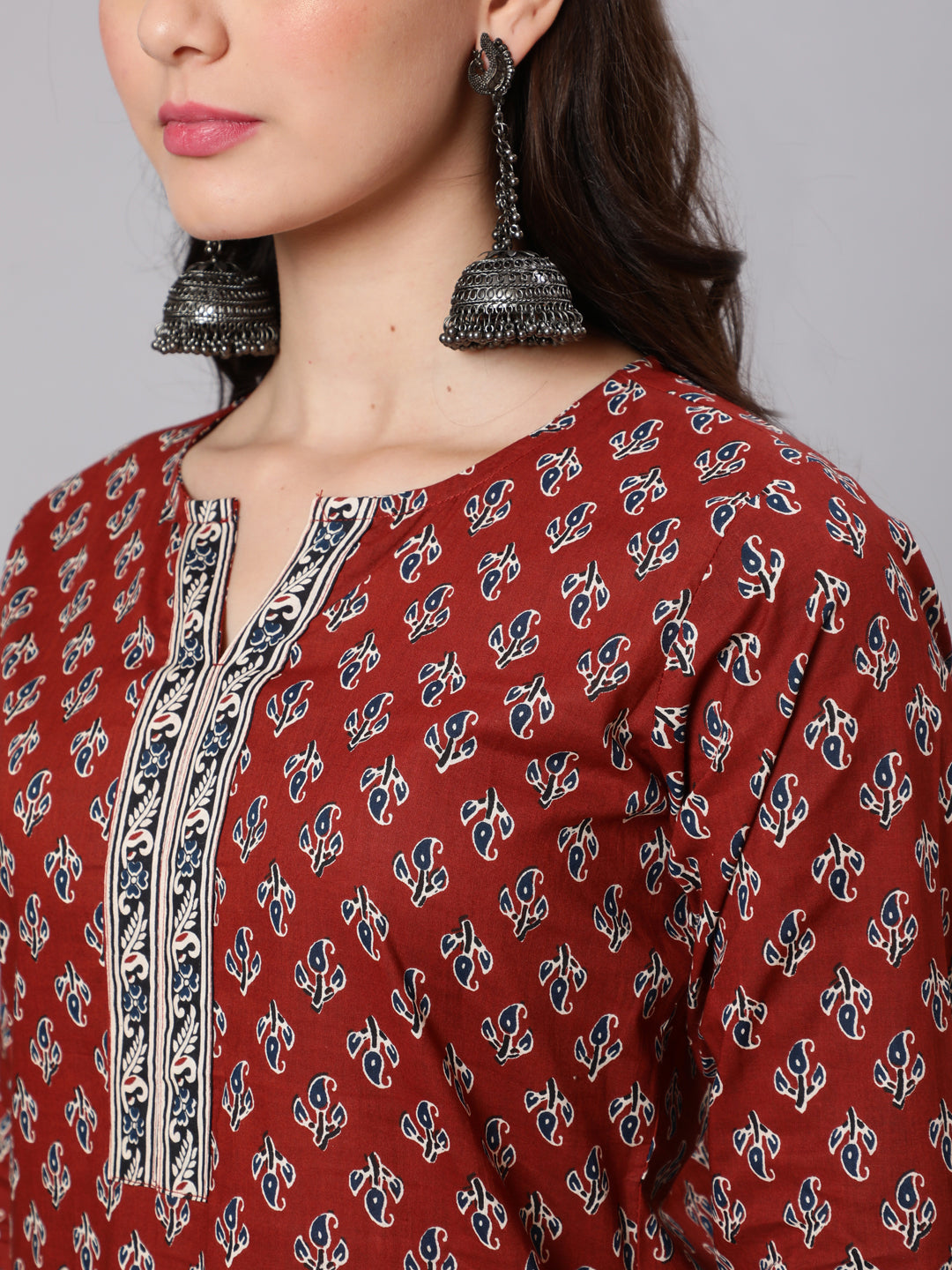 Women Maroon Ethnic Printed Straight Kurta With Three Quarter Sleeves | LASVINI - Redefining Indian Fashion with Elegance