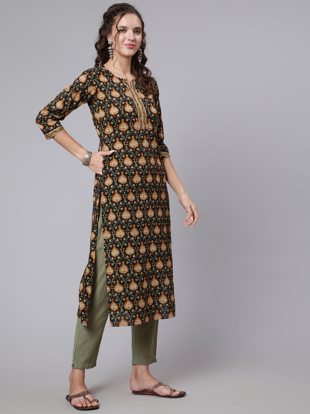 Women Black Printed Straight Kurta With Three Quarter Sleeves | LASVINI - Redefining Indian Fashion with Elegance