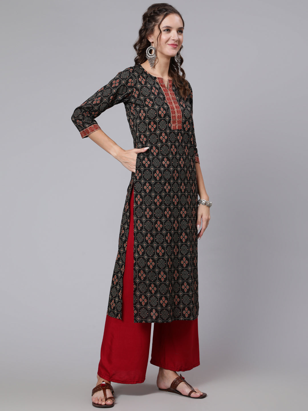 Women Black Printed Straight Kurta With Three Quarter Sleeves | LASVINI - Redefining Indian Fashion with Elegance