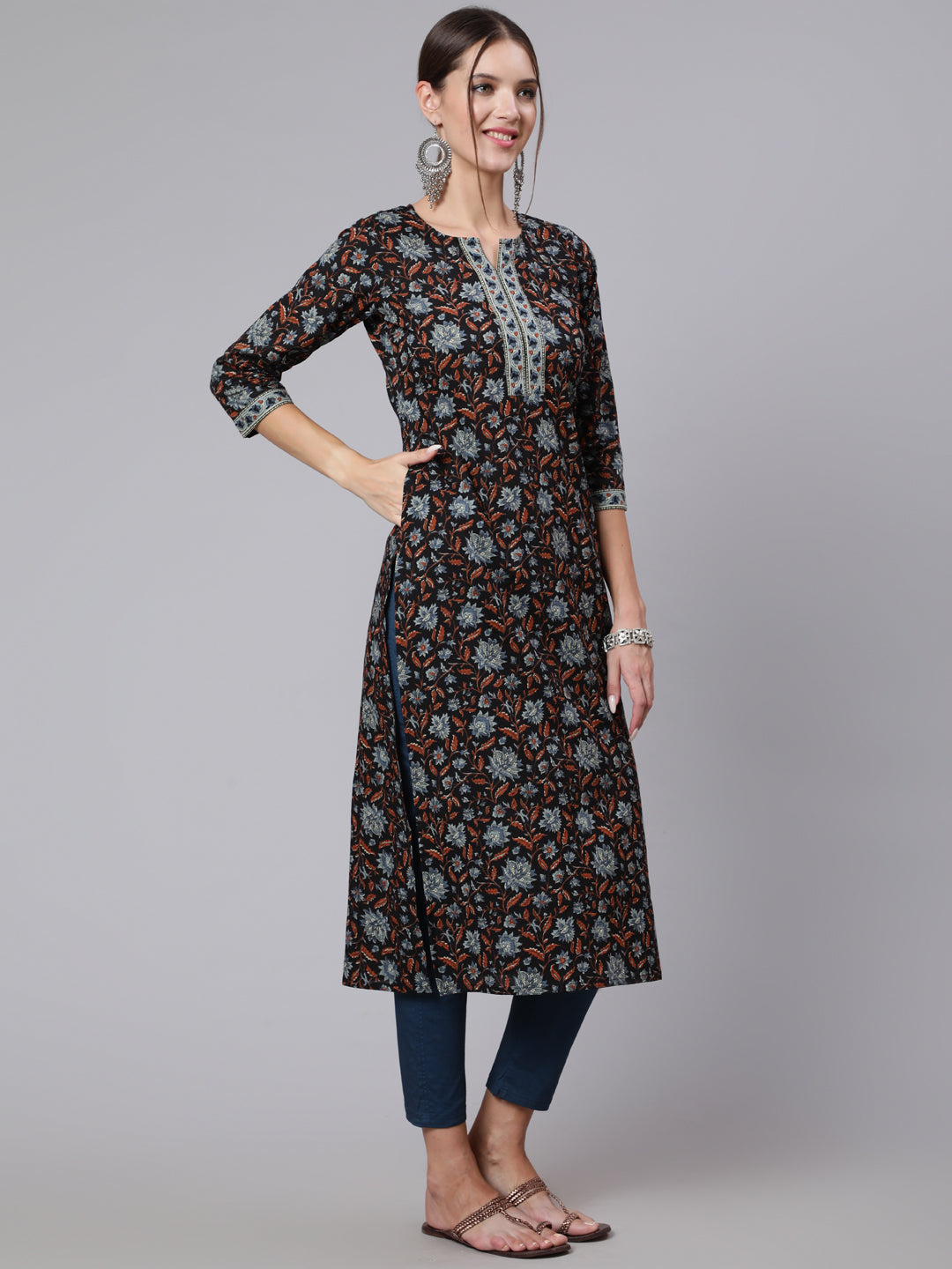 Women Black Printed Straight Kurta With Three Quarter Sleeves | LASVINI - Redefining Indian Fashion with Elegance