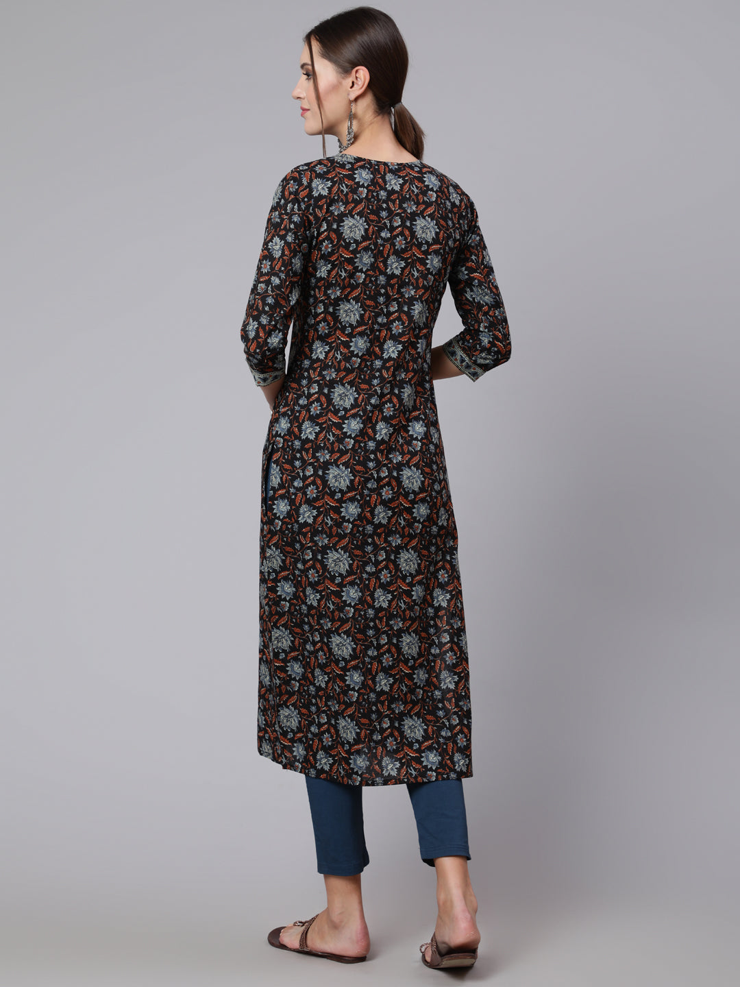 Women Black Printed Straight Kurta With Three Quarter Sleeves | LASVINI - Redefining Indian Fashion with Elegance