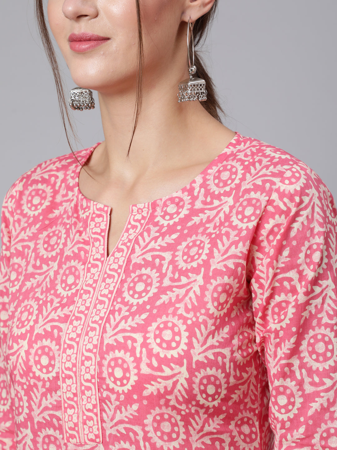 Women Pink Printed Straight Kurta With Three Quarter Sleeves | LASVINI - Redefining Indian Fashion with Elegance