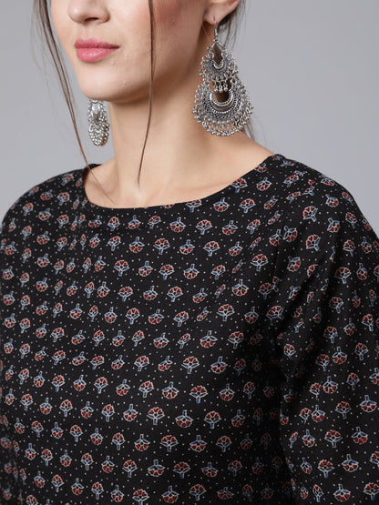 Women Black Printed Straight Kurta With Three Quarter Sleeves | LASVINI - Redefining Indian Fashion with Elegance