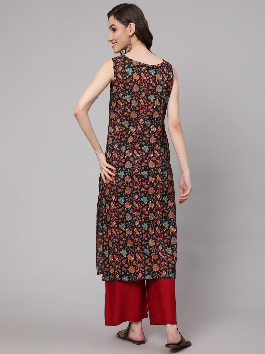 Women Multi Color Geometric Printed Sleeveless Straight Kurta | LASVINI - Redefining Indian Fashion with Elegance