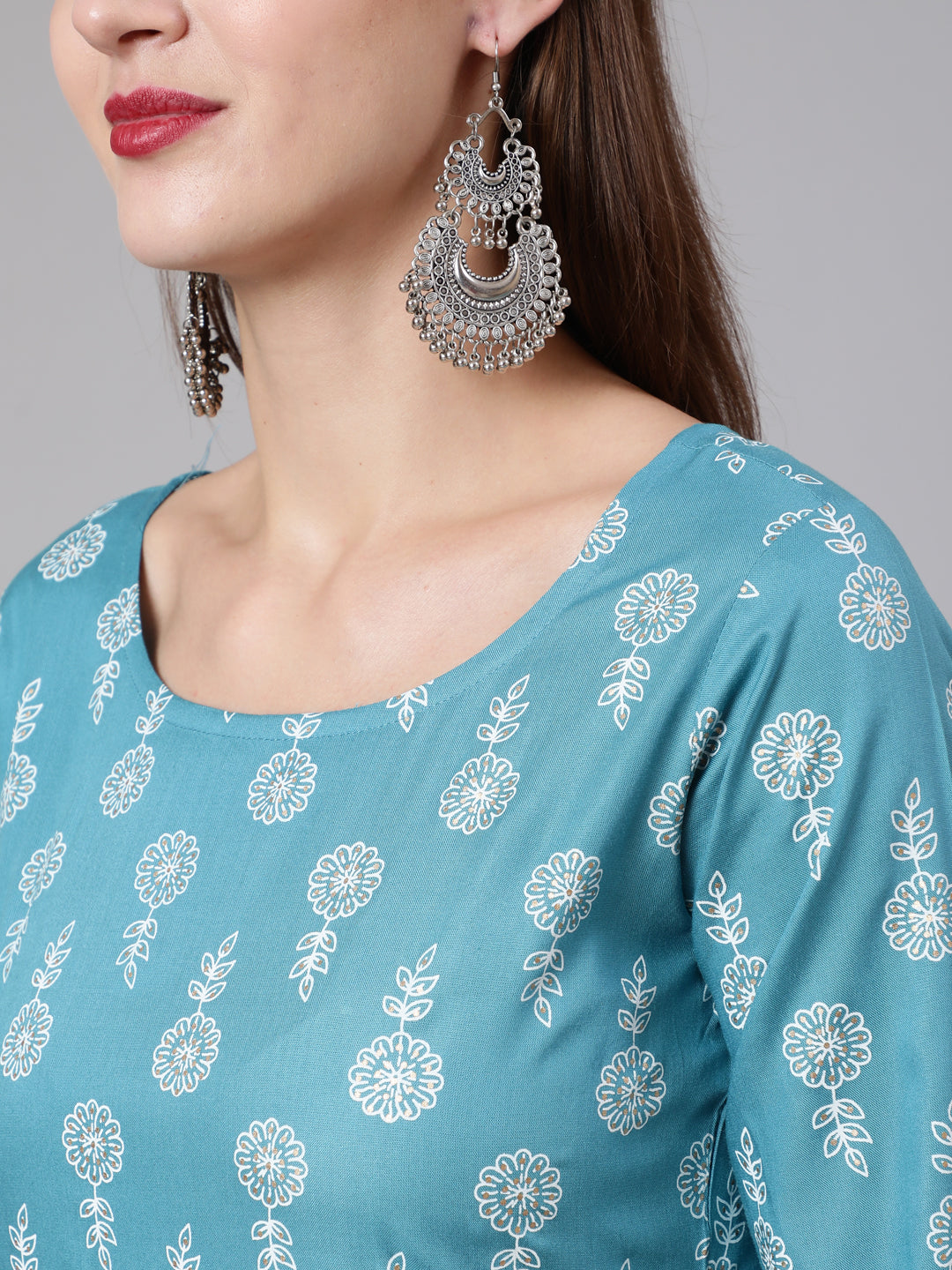Women Blue Ethnic Printed Straight Kurta With Three Quarter Sleeves | LASVINI - Redefining Indian Fashion with Elegance