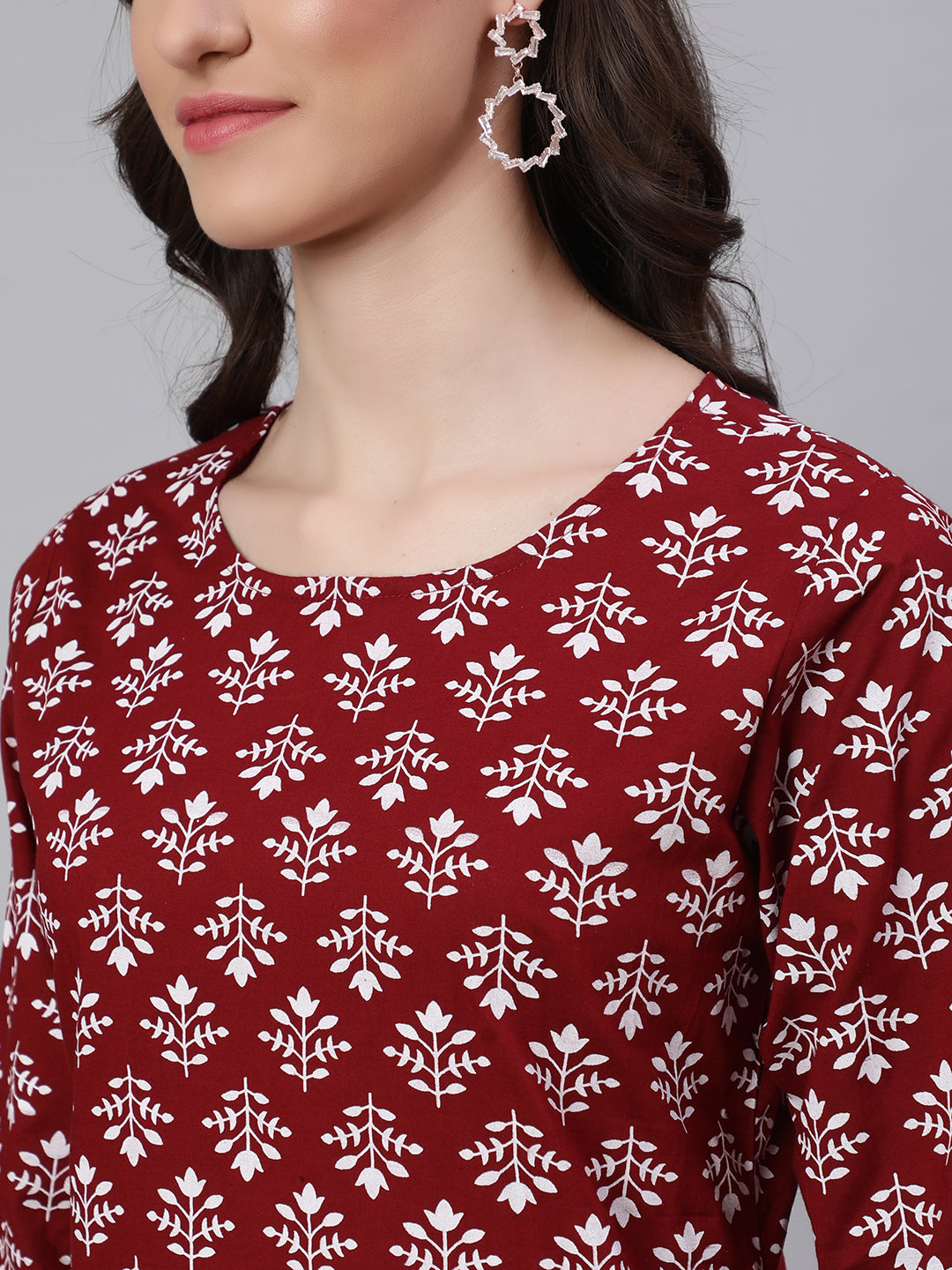 Women Maroon Printed Straight Kurta With Three Quarter Sleeves | LASVINI - Redefining Indian Fashion with Elegance