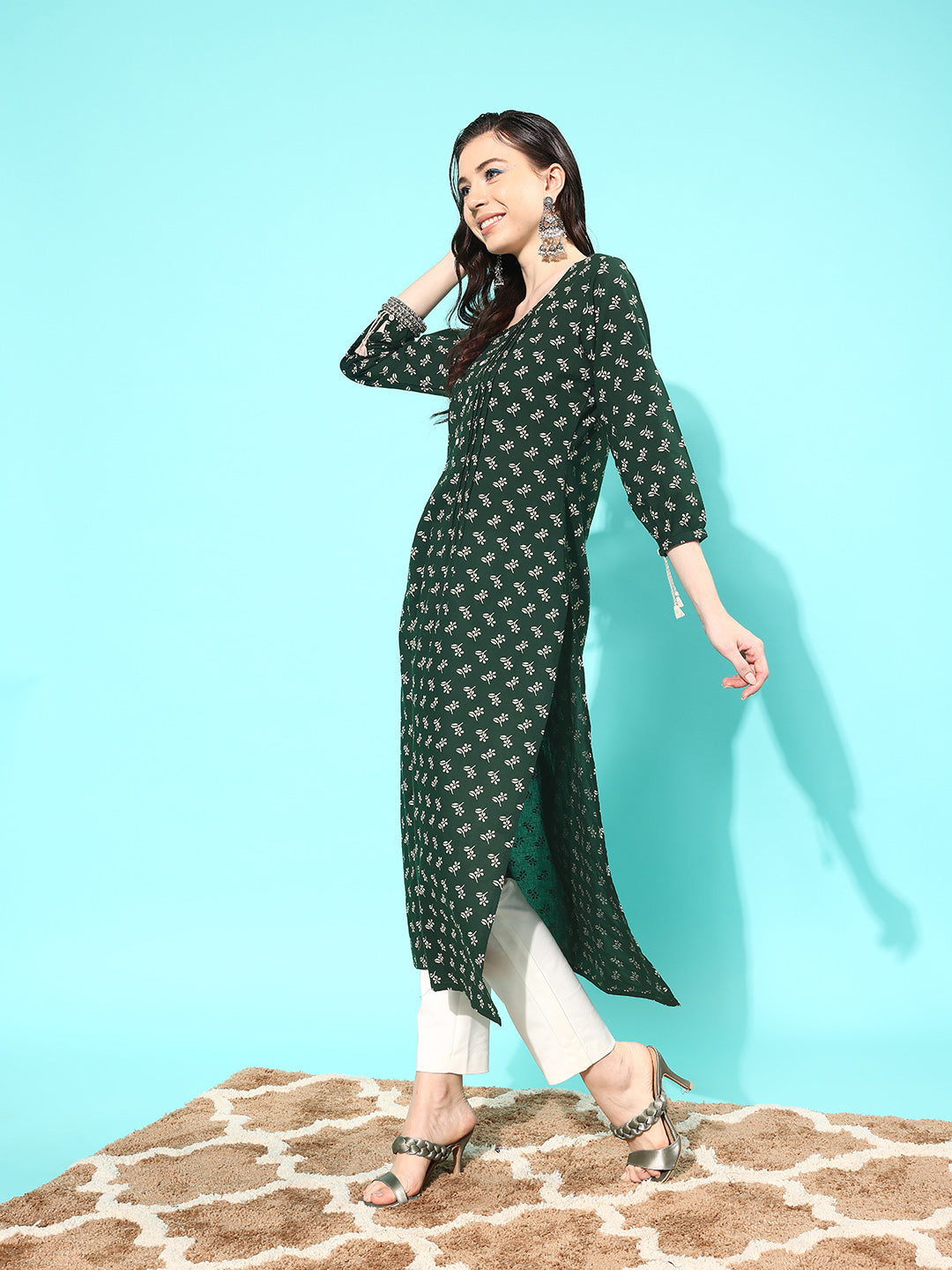 Women Green Ethnic Printed Straight Kurta With Three Quarter Sleeves | LASVINI - Redefining Indian Fashion with Elegance