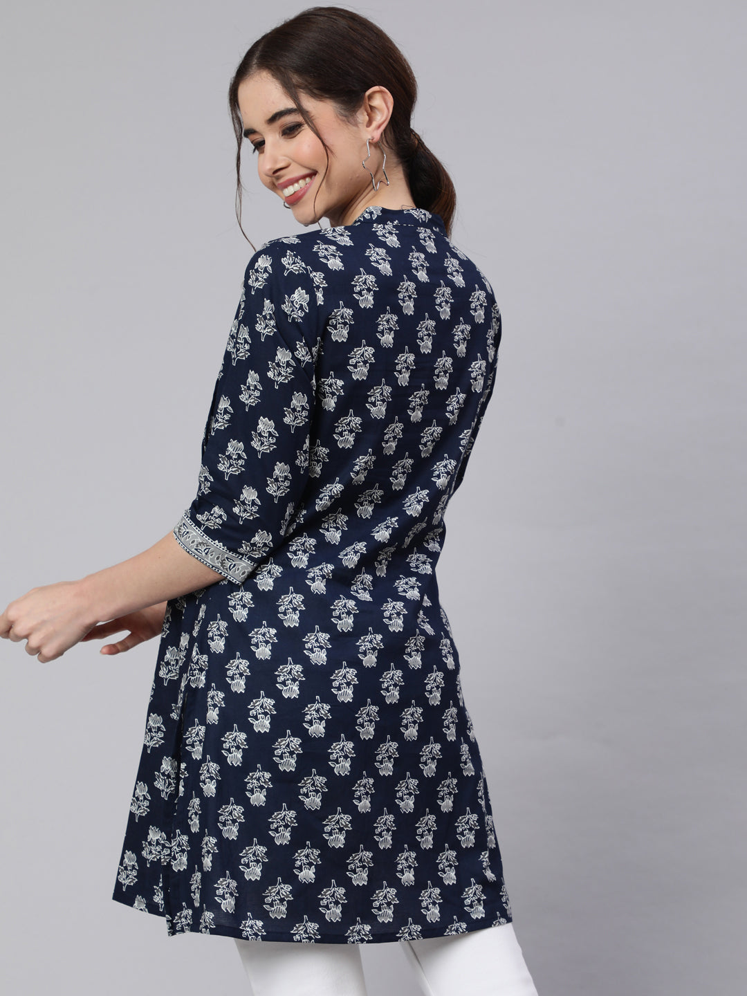 Women Navy Blue Straight Tunic With Three Quarter Sleeves | LASVINI - Redefining Indian Fashion with Elegance