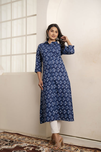 Women Blue Geometric Printed Straight Kurta With Three Quarter Sleeves | LASVINI - Redefining Indian Fashion with Elegance