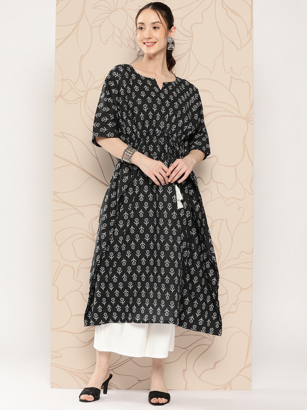 Women Black Ethnic Printed Kaftan | LASVINI - Redefining Indian Fashion with Elegance