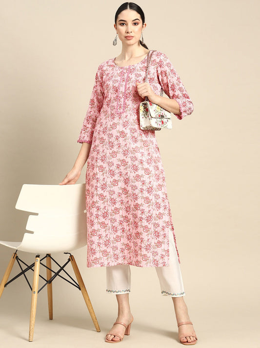 Women Pink Floral Printed Kurta With Three Quarter Sleeves | LASVINI - Redefining Indian Fashion with Elegance