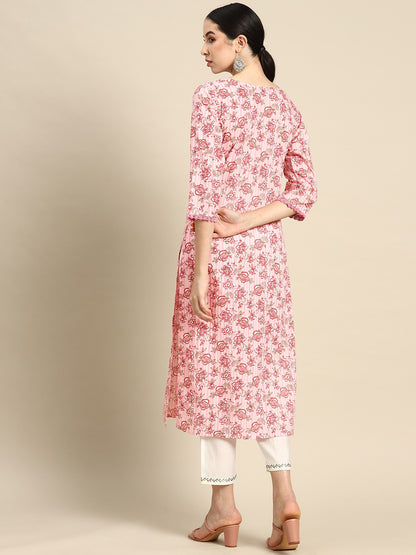Women Pink Floral Printed Kurta With Three Quarter Sleeves | LASVINI - Redefining Indian Fashion with Elegance