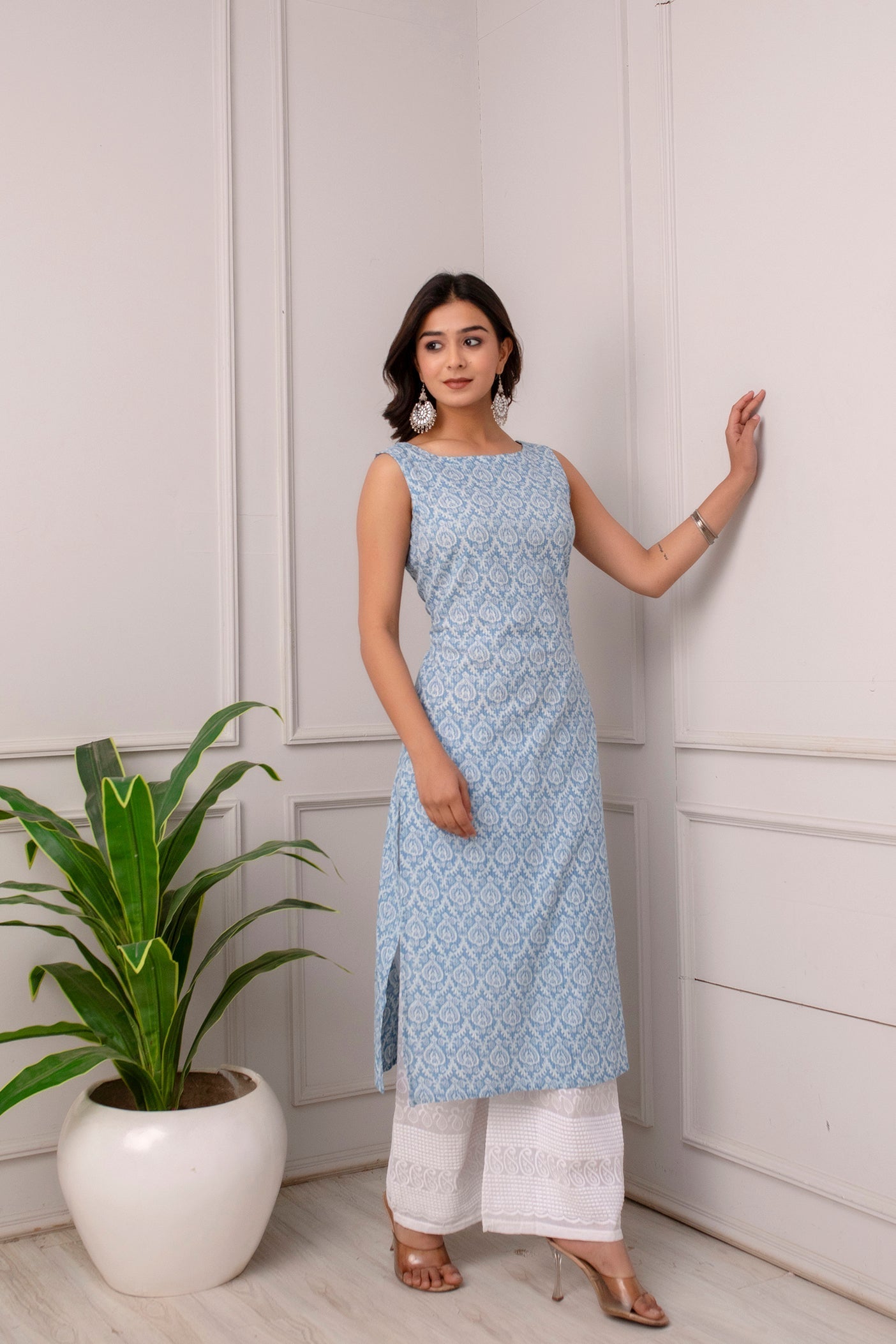 Women Blue Ethnic Straight Sleeveless Kurta | LASVINI - Redefining Indian Fashion with Elegance