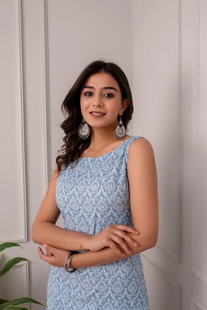 Women Blue Ethnic Straight Sleeveless Kurta | LASVINI - Redefining Indian Fashion with Elegance