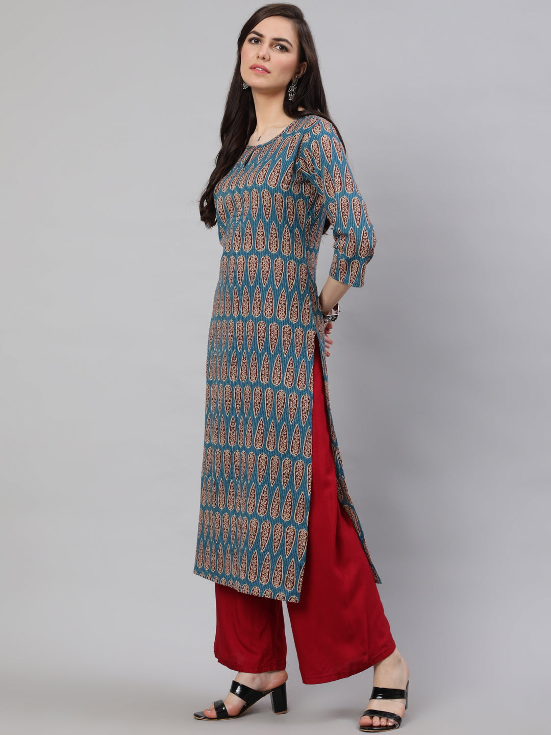 Women Blue Ethnic Printed Straight Kurta With Three Quarter Sleeves | LASVINI - Redefining Indian Fashion with Elegance