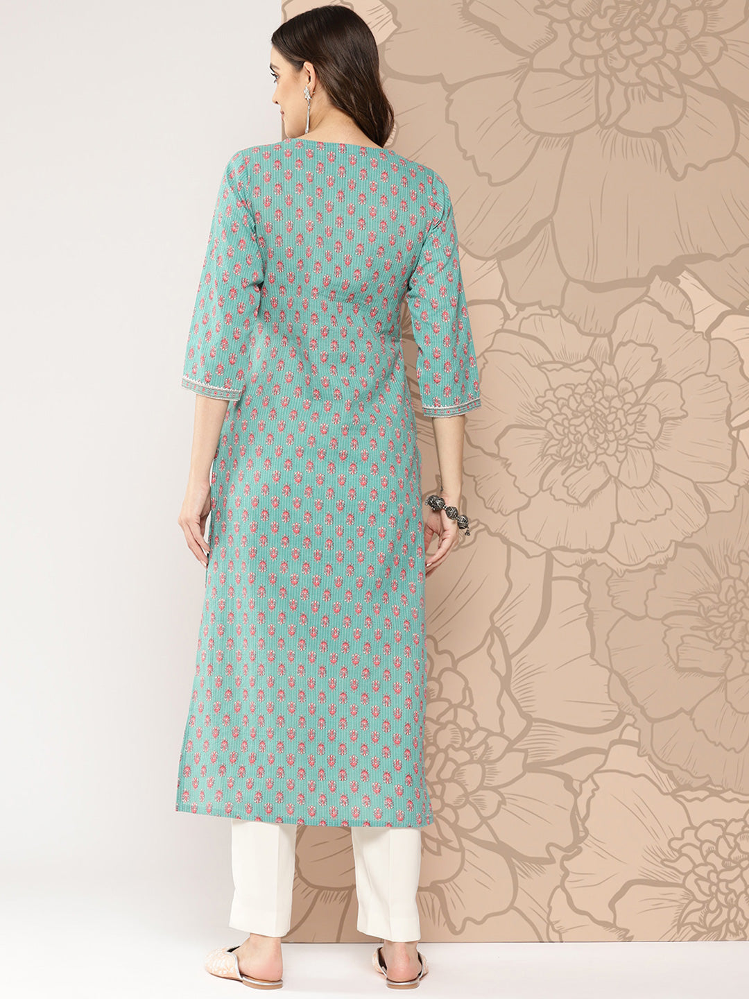 Women Green Ethnic Printed Straight Kurta With Three Quarter Sleeves | LASVINI - Redefining Indian Fashion with Elegance
