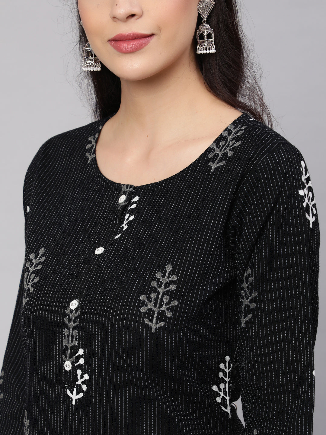 Women Black Printed Straight Kurta With Three Quarter Sleeves | LASVINI - Redefining Indian Fashion with Elegance