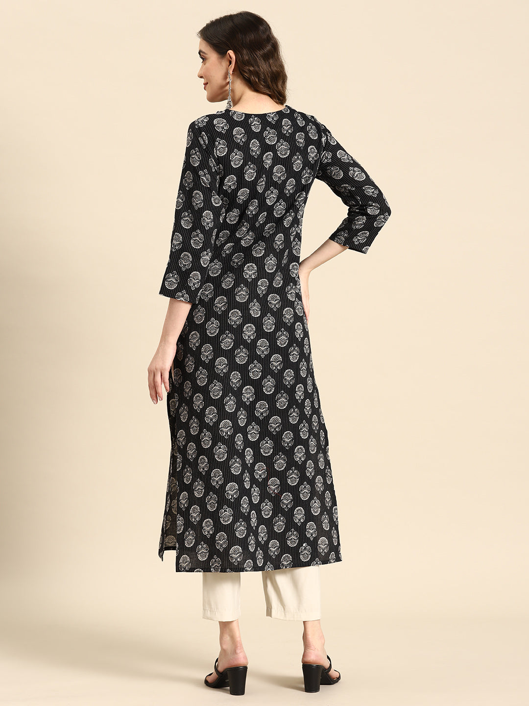 Women Black Printed Straight Kurta With Three Quarter Sleeves | LASVINI - Redefining Indian Fashion with Elegance