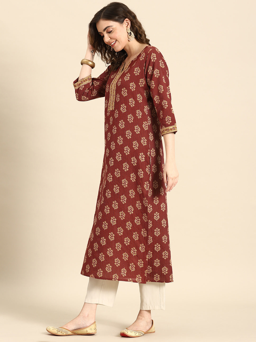 Women Maroon Printed Straight Kurta With Three Quarter Sleeves | LASVINI - Redefining Indian Fashion with Elegance