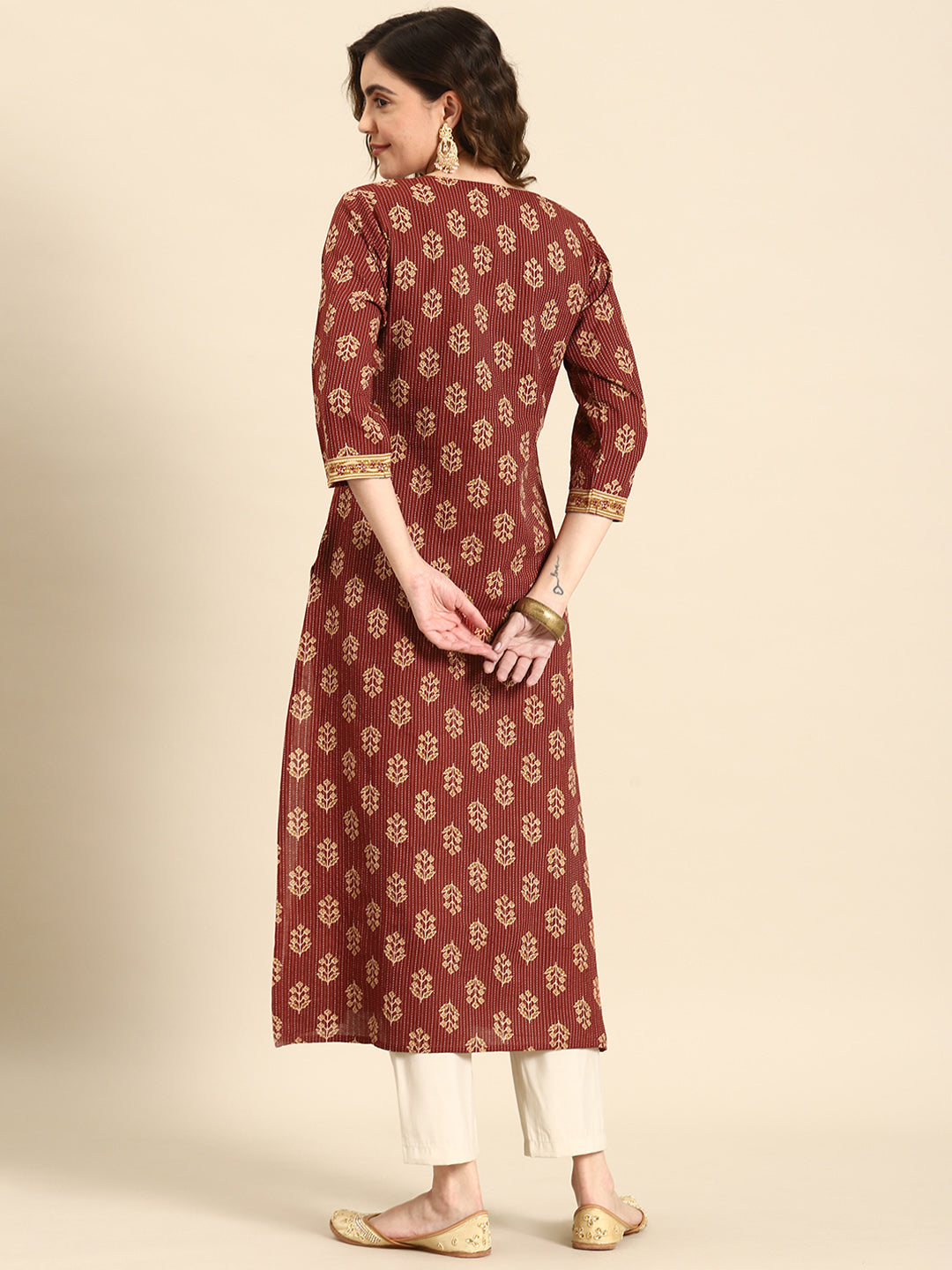 Women Maroon Printed Straight Kurta With Three Quarter Sleeves | LASVINI - Redefining Indian Fashion with Elegance