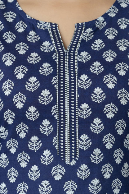 Women Blue Straight Tunic With Three Quarter Sleeves | LASVINI - Redefining Indian Fashion with Elegance