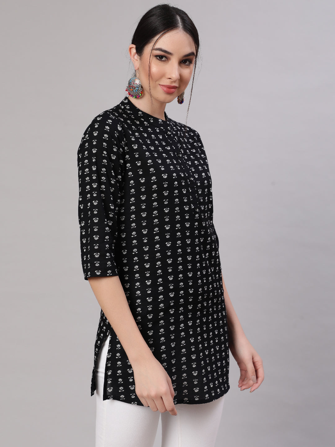Women Black Straight Tunic With Three Quarter Sleeves | LASVINI - Redefining Indian Fashion with Elegance