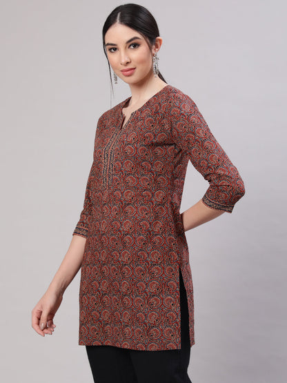 Women Multi Color Printed Straight Tunic With Three Quarter Sleeves | LASVINI - Redefining Indian Fashion with Elegance