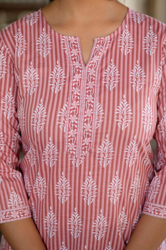 Women Pink Straight Tunic With Three Quarter Sleeves | LASVINI - Redefining Indian Fashion with Elegance