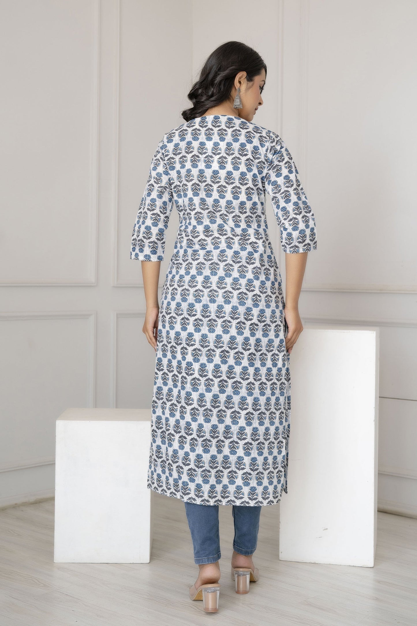 Women Off-White Printed Straight Kurta With Three Quarter Sleeves | LASVINI - Redefining Indian Fashion with Elegance