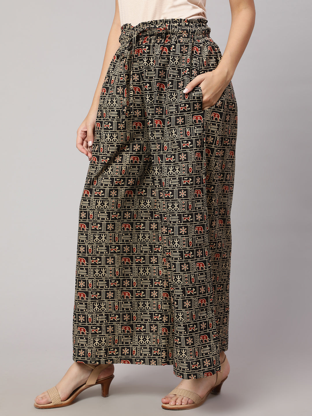 Women Black Printed Wide Legged Printed Palazzo With Side Pockets | LASVINI - Redefining Indian Fashion with Elegance