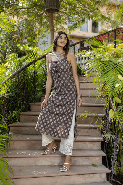 Women Brown Ethnic Straight Sleeveless Kurta | LASVINI - Redefining Indian Fashion with Elegance