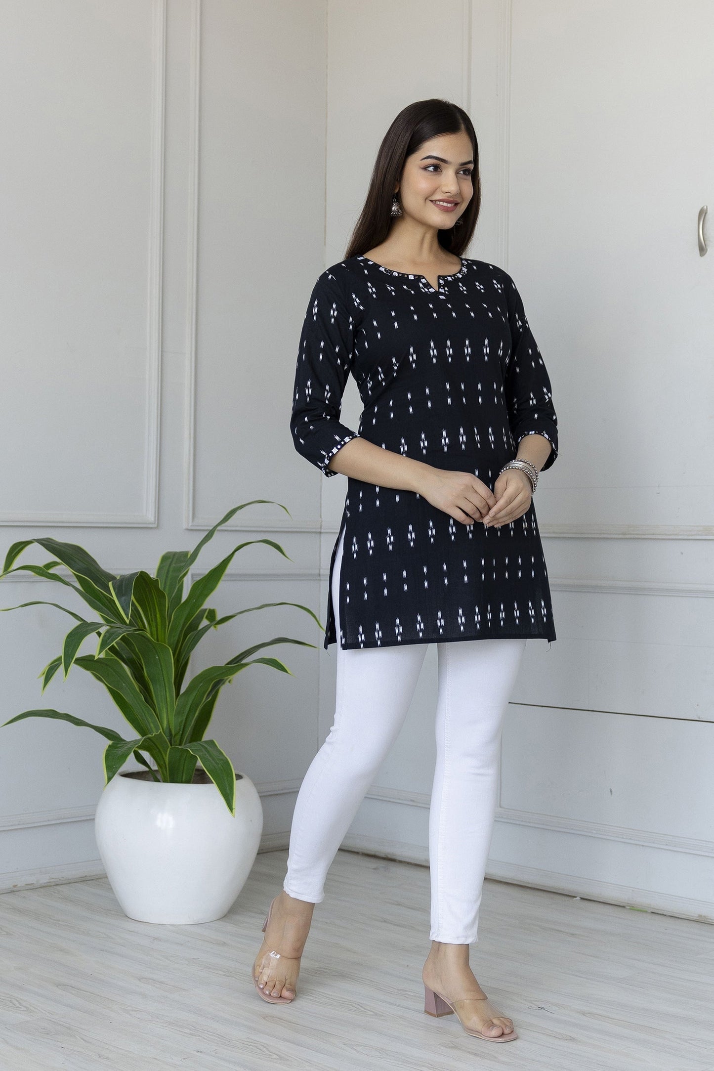 Women Black Straight Tunic With Embroidered Neck | LASVINI - Redefining Indian Fashion with Elegance
