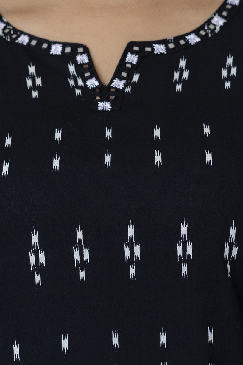 Women Black Straight Tunic With Embroidered Neck | LASVINI - Redefining Indian Fashion with Elegance