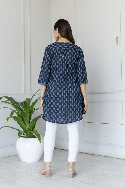 Women Blue Printed Tunic With Three Quarter Sleeves | LASVINI - Redefining Indian Fashion with Elegance