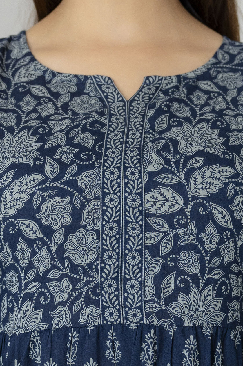 Women Blue Printed Tunic With Three Quarter Sleeves | LASVINI - Redefining Indian Fashion with Elegance