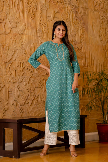 Women Green Bandhani Printed Straight Kurta | LASVINI - Redefining Indian Fashion with Elegance