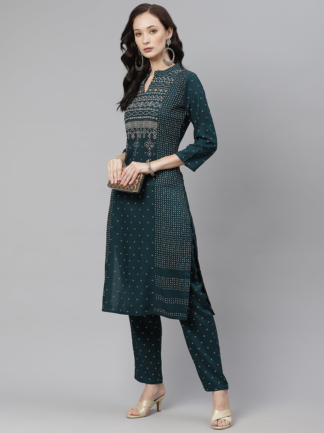 Women'S Dark Green Bandhej Printed Rayon Kurta With Pants | LASVINI - Redefining Indian Fashion with Elegance