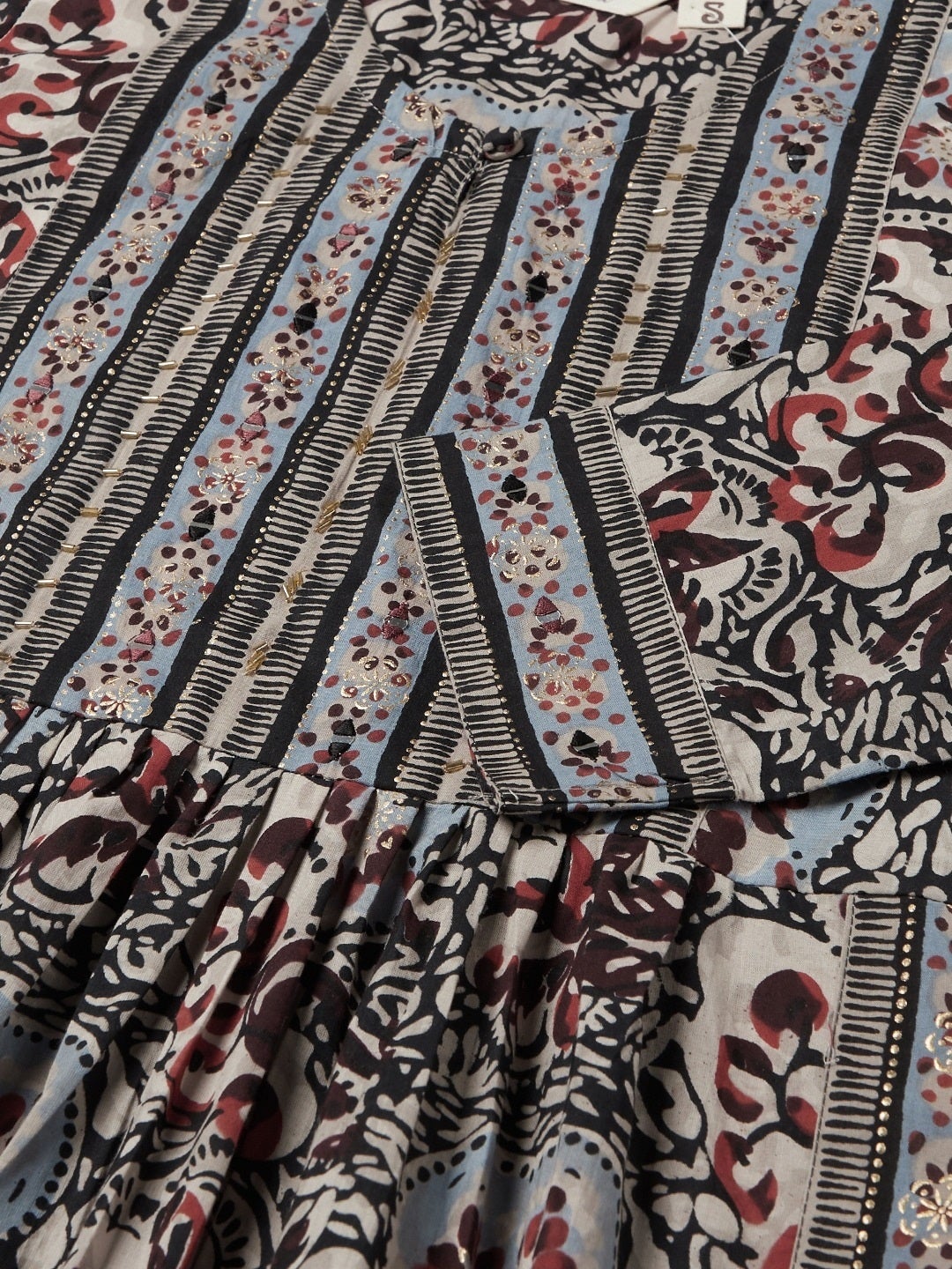 Women'S Grey Cotton Gathered Kurta With Side Slits. | LASVINI - Redefining Indian Fashion with Elegance