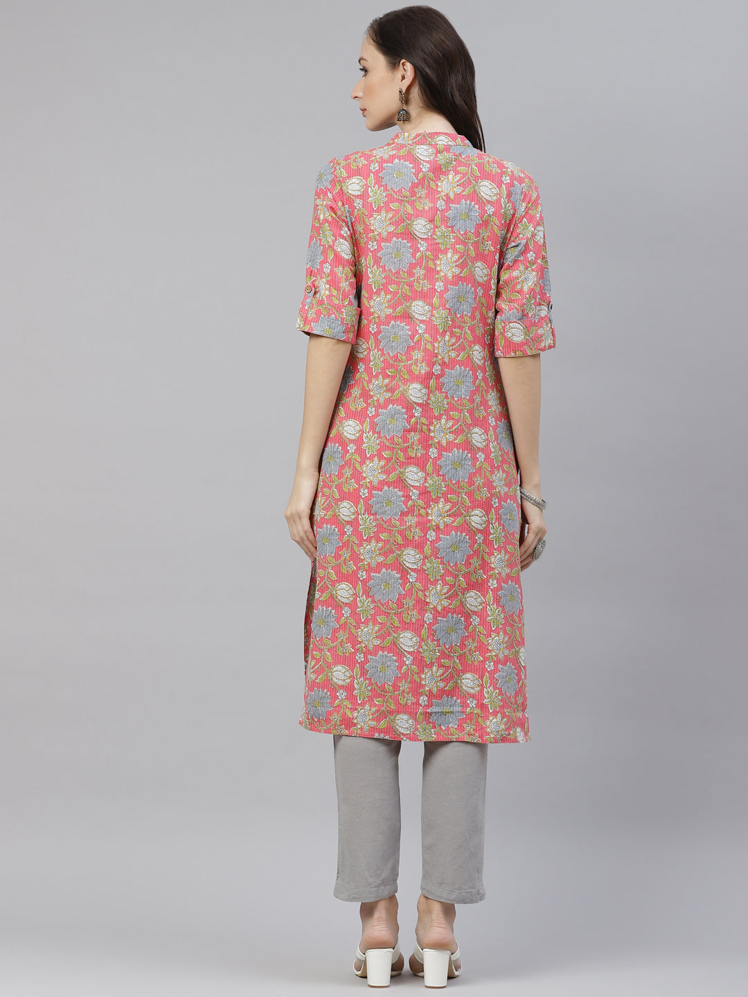 Women'S Pink Floral Print Cotton Straight Kurta | LASVINI - Redefining Indian Fashion with Elegance