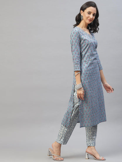 Turquoise Blue Cotton Floral Printed Kurta Pant Set With Dupatta | LASVINI - Redefining Indian Fashion with Elegance