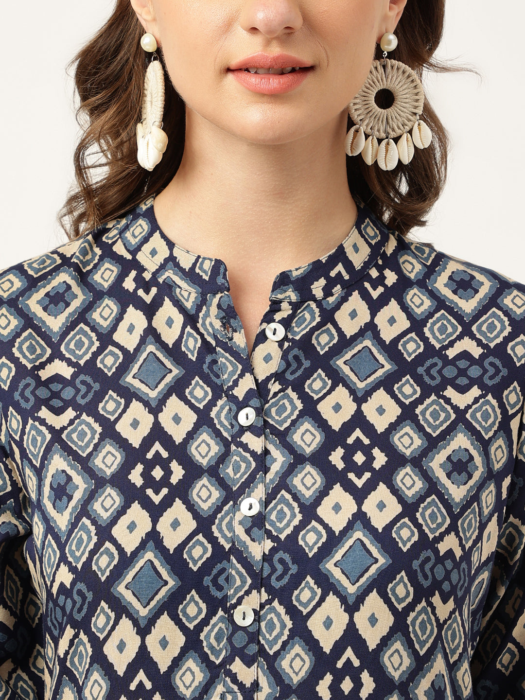 Navy Blue Floral Digital Printed Straight Fold Sleeve Kurta | LASVINI - Redefining Indian Fashion with Elegance