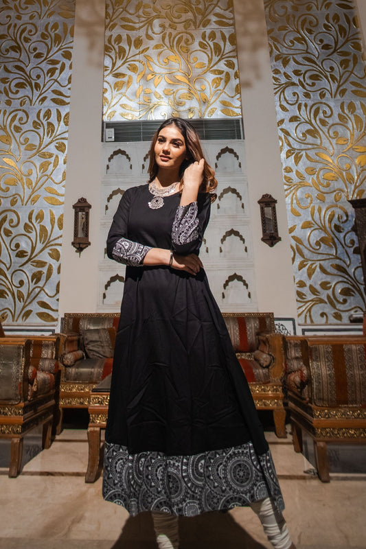 Women Black Rayon A-Line Kurti | LASVINI - Redefining Indian Fashion with Elegance