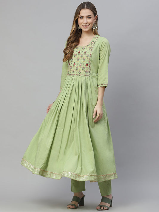 Women'S Green Cotton Kurta Pant Set | LASVINI - Redefining Indian Fashion with Elegance